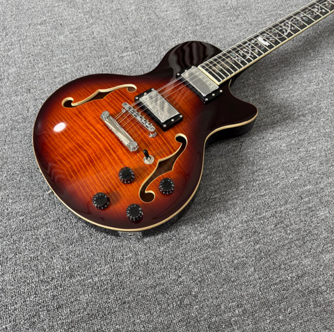 GT12String-01 12-String Semi-Hollow Guitar reference image
